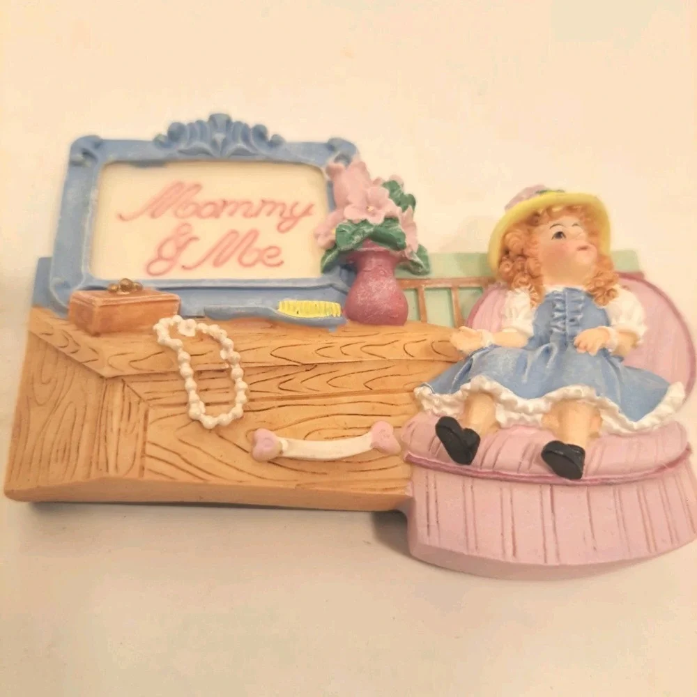 Vintage 1998 Avon Gift Collection Mother's Day Photo Holder Magnet Mom & Me NIB!